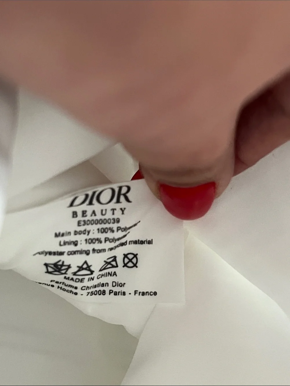 Dior Beauty white pleated drawstring pouch - Embossed Logo - New in Box